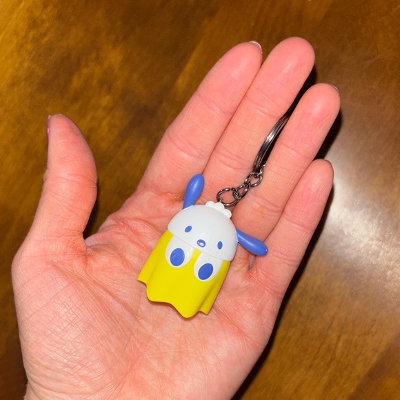 Pac-Man x Sanrio Pochacco Ghost Keychain Purse Charm - Picture 4 of 4